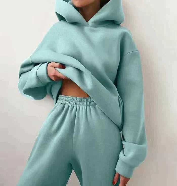 Nila - Jogging Suit