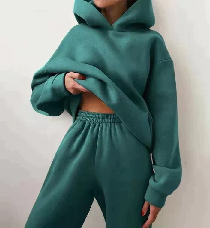 Nila - Jogging Suit